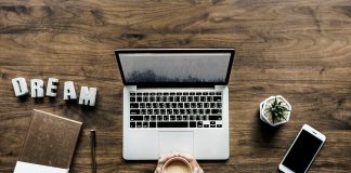 Internetowe propozycje dla posiadaczy komórek