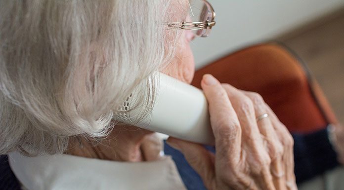 Jak wybrać dobry dom opieki dla chorego na Alzheimera?