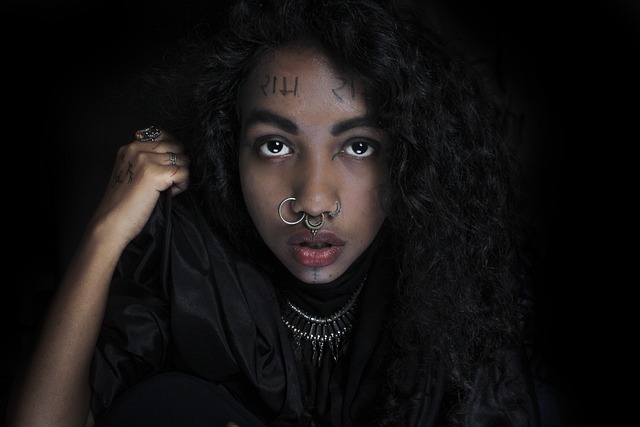 Na jaką wysokość wiesza się szafki kuchenne? Na jaką wysokość wiesza się szafki kuchenne?