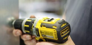 Co lepsze Dewalt czy Ryobi?