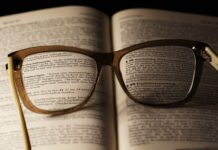 Co jest droższe szkła czy oprawki do okularów? Co jest droższe szkła czy oprawki do okularów?