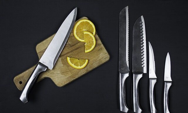 Jakie noże ze stali damasceńskiej? Jakie noże ze stali damasceńskiej?