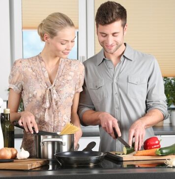 Jak wybrać nóż szefa kuchni?