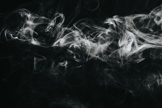pexels-koprivakart-6899805 dym